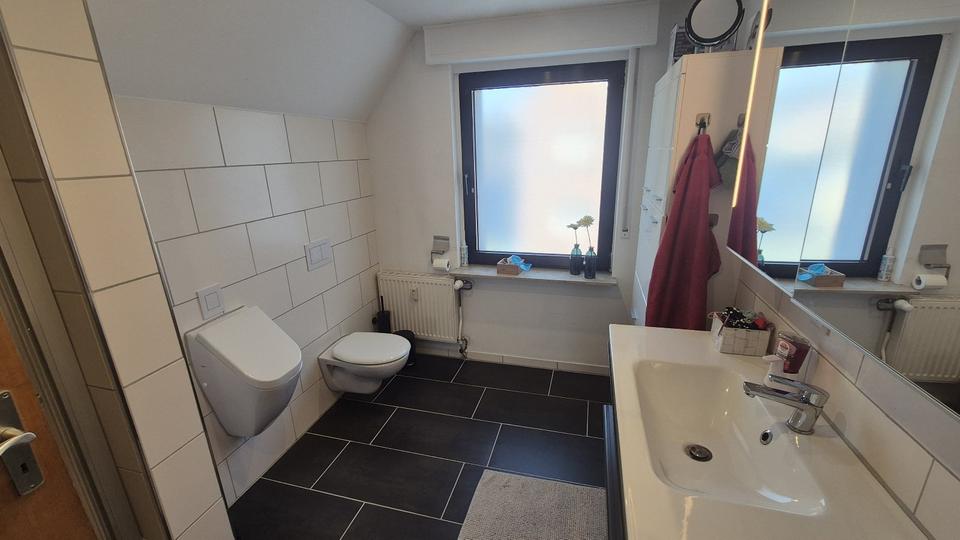 Einfamilienhaus Lotte - 8 Zimmer, 206 m&sup2;, 450.000&euro; | Angebot:26111176