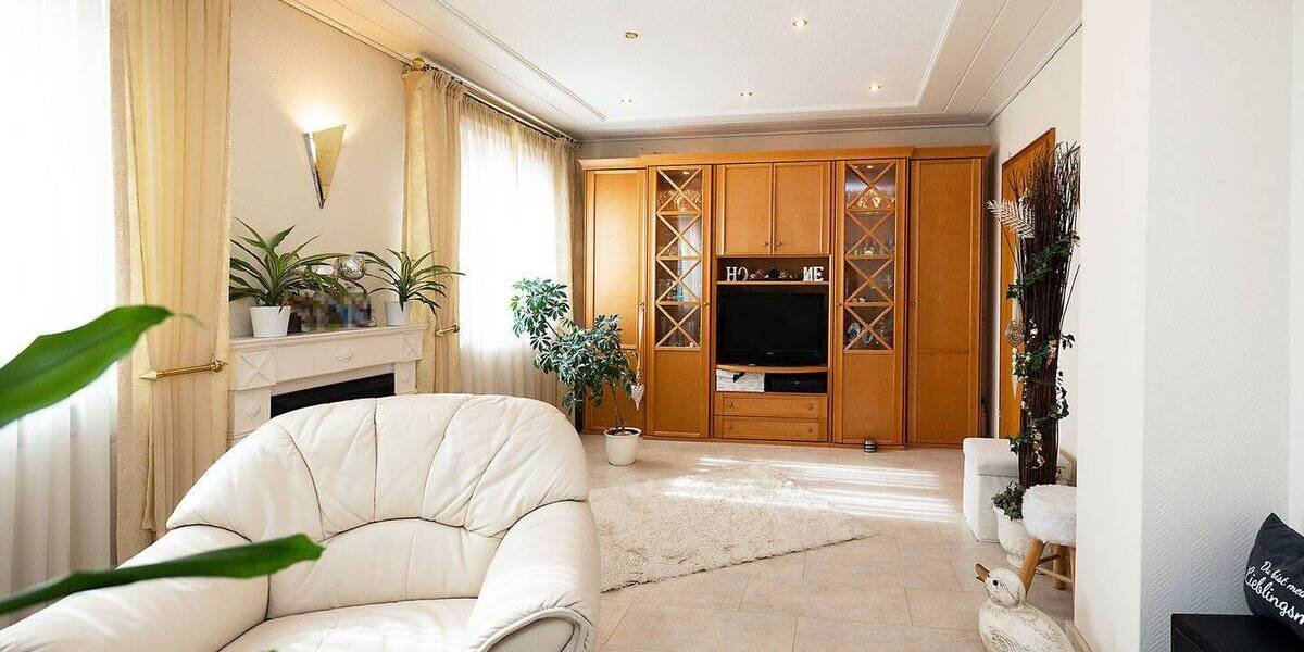 Mehrfamilienhaus, Wohnhaus Osnabrück Gretesch - 7 Zimmer, 190 m&sup2;, 399.000&euro; | Angebot:26630308