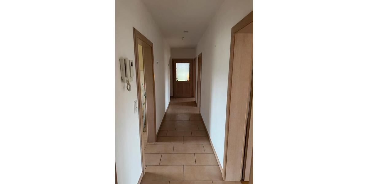 Erdgeschoßwohnung Melle - 4 Zimmer, 95 m&sup2;, 850&euro; | Angebot:25539303