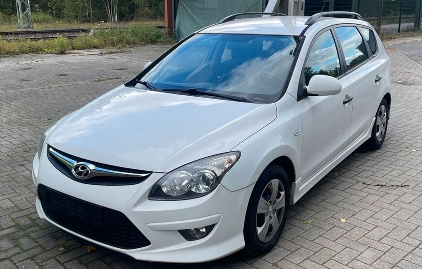Hyundai i30 256.000 km 2.100 € Belm-Vehrte (Osnabrück) 49191