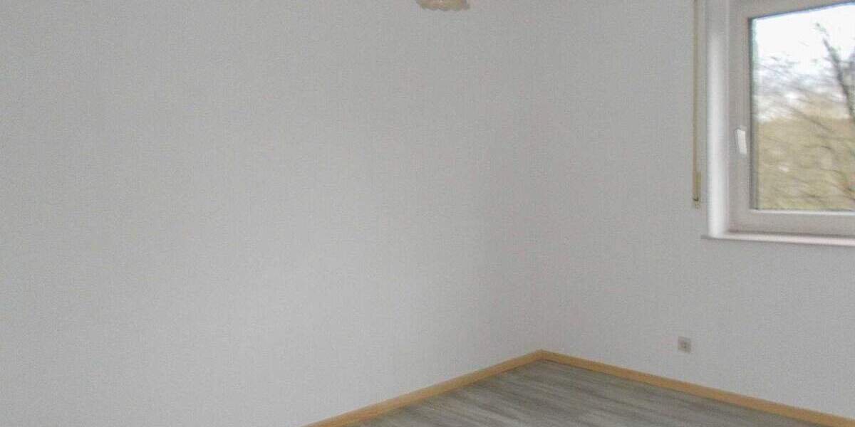 Großzügige 3-Zimmer-Eigentumswohnung mit Sonnenbalkon und Stellplatz in Osnabrück-Sutthausen 3 zimmer