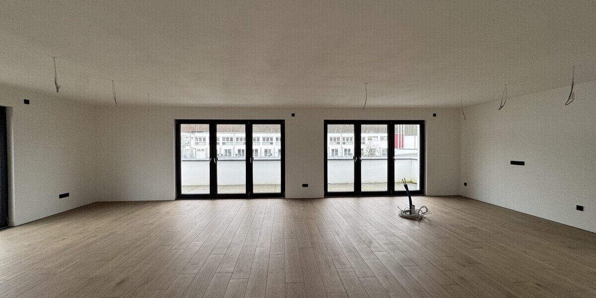 Exklusives Penthouse-Erstbezug in der Kurstadt am Teutoburger Wald – Luxuriös & mit XXL-Balkon 3.5 zimmer