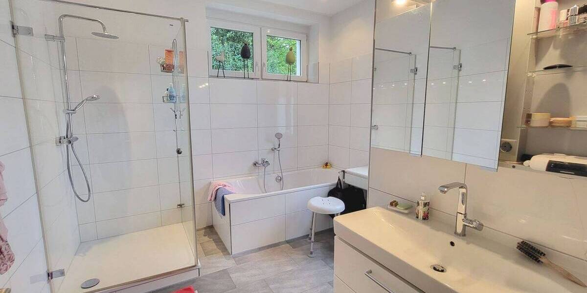 Etagenwohnung Osnabrück Westerberg - 3 Zimmer, 111 m&sup2;, 1.290&euro; | Angebot:26627560