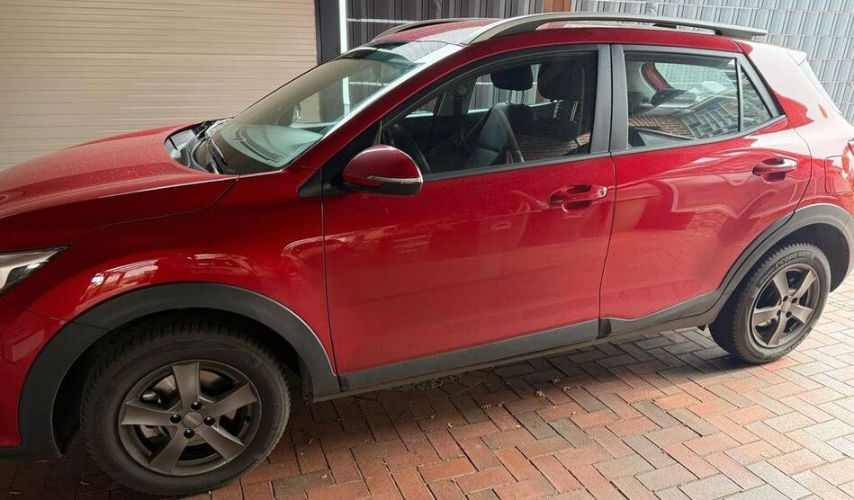 Kia Stonic 10.000 km 17.300 € Bramsche 49565