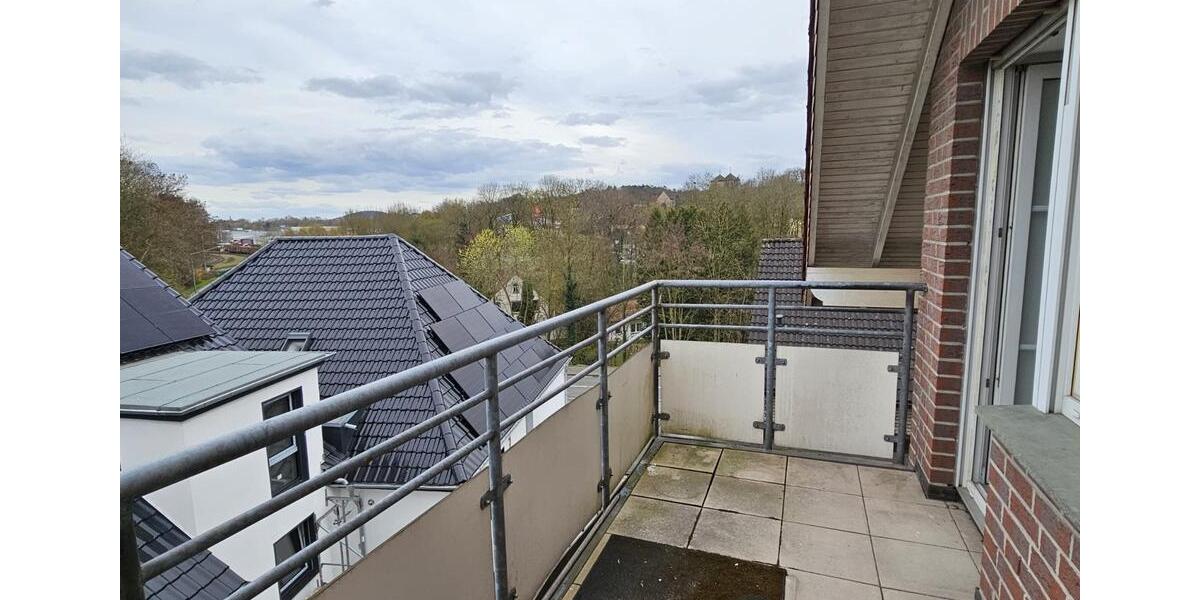 Dachgeschoßwohnung Georgsmarienhütte - 3 Zimmer, 100 m&sup2;, 868&euro; | Angebot:25999995