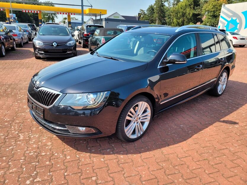 Skoda Superb 155.536 km 12.800 € Halle (Westfalen) 33790