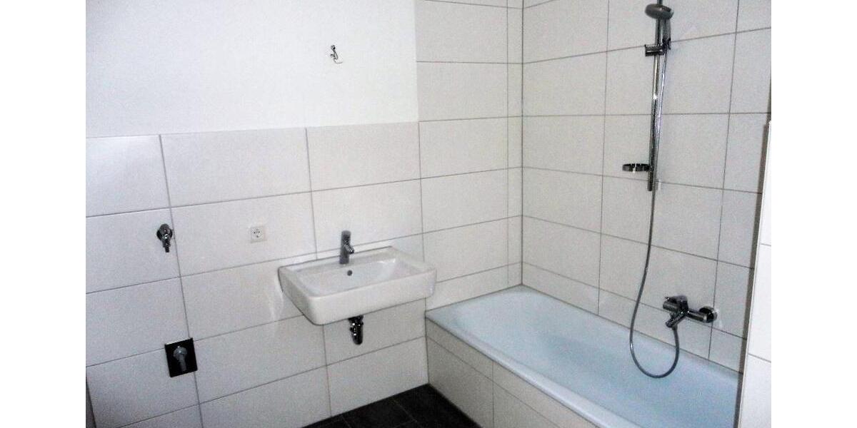 Etagenwohnung Osnabrück Hafen - 3 Zimmer, 88 m&sup2;, 964&euro; | Angebot:24570098