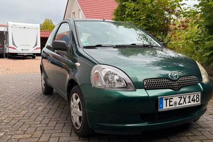 Toyota Yaris 286.603 km 690 &euro; Georgsmarienhütte 49124