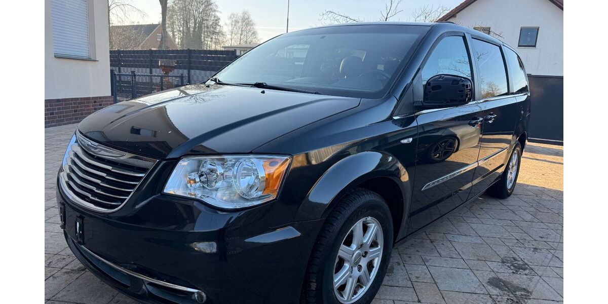 Chrysler Grand Voyager 159.711 km 6.999 &euro; Versmold 33775