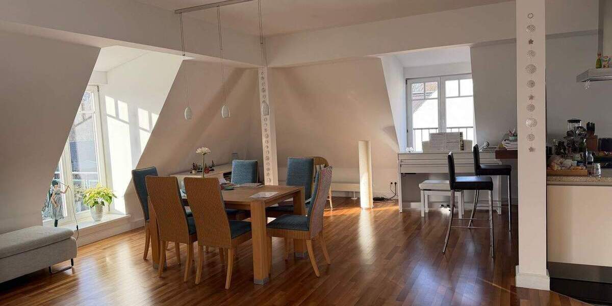 Etagenwohnung Osnabrück Westerberg - 4 Zimmer, 174 m&sup2;, 2.355&euro; | Angebot:24806672