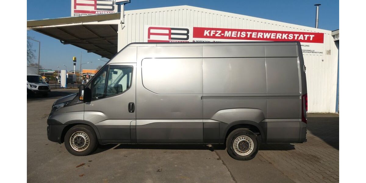IVECO Andere 90.350 km 17.990 &euro; Osnabrück 49084