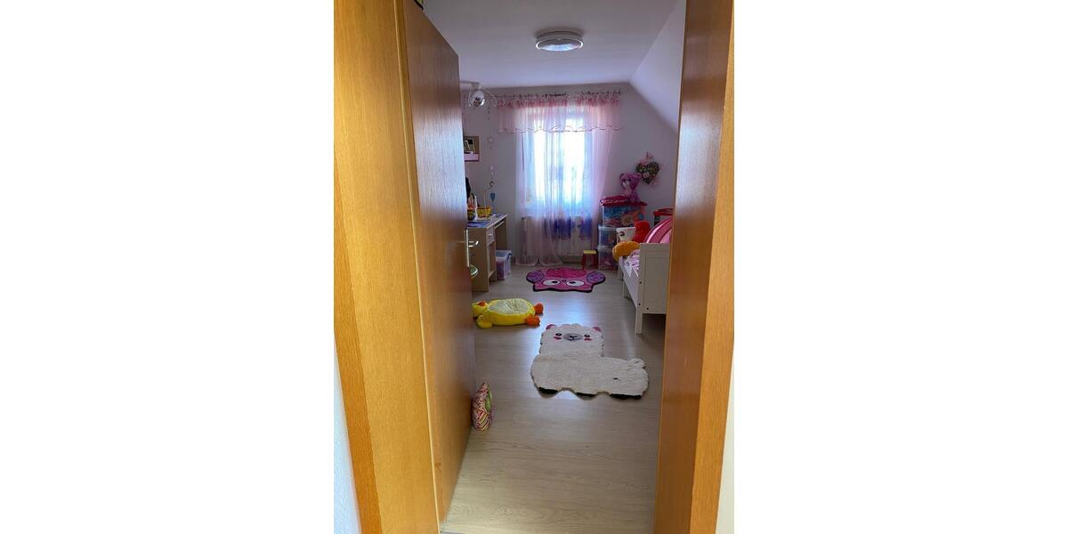 Dachgeschoßwohnung Westerkappeln - 5 Zimmer, 90 m&sup2;, 895&euro; | Angebot:24867662