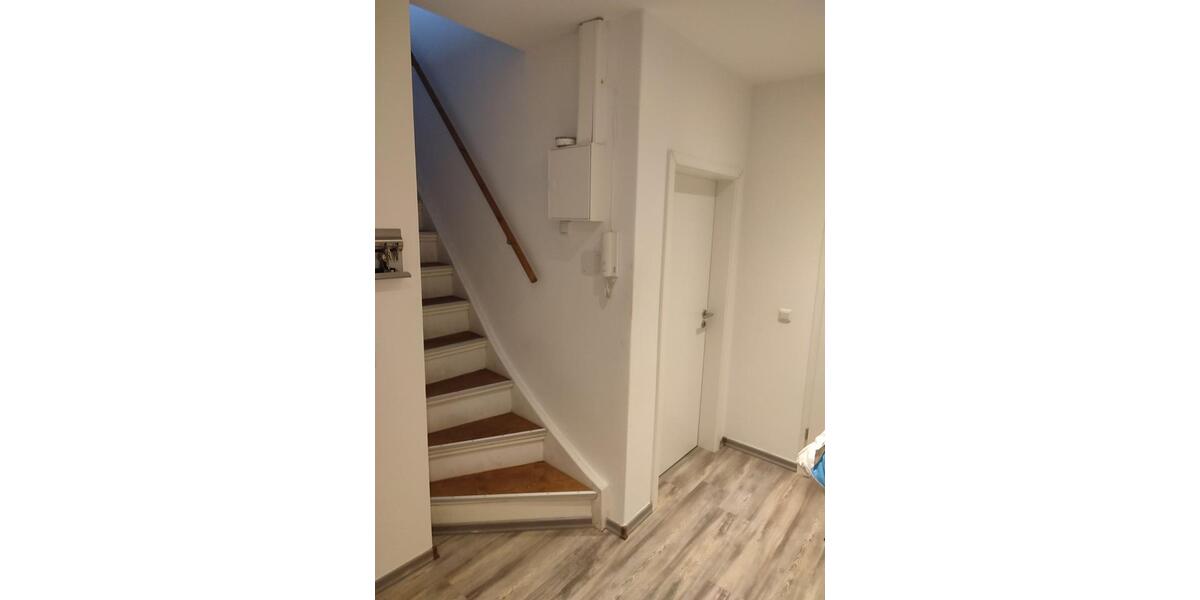 Modernisiertes 4FH + 2 Baugrundstücke in 49080 Osnabrück-Wüste 24 zimmer