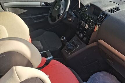 Opel Zafira 200.000 km 3.700 &euro; Lotte 49504