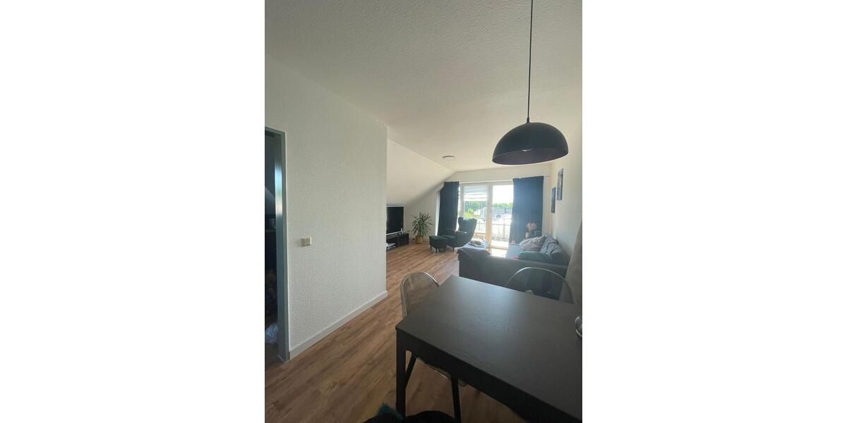 Dachgeschoßwohnung Osnabrück Eversburg - 3 Zimmer, 77 m&sup2;, 820&euro; | Angebot:25404004