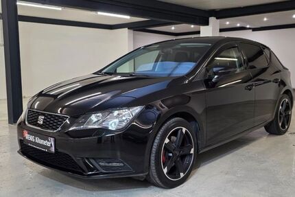 Seat Leon 86.178 km 8.499 &euro; Versmold 33775