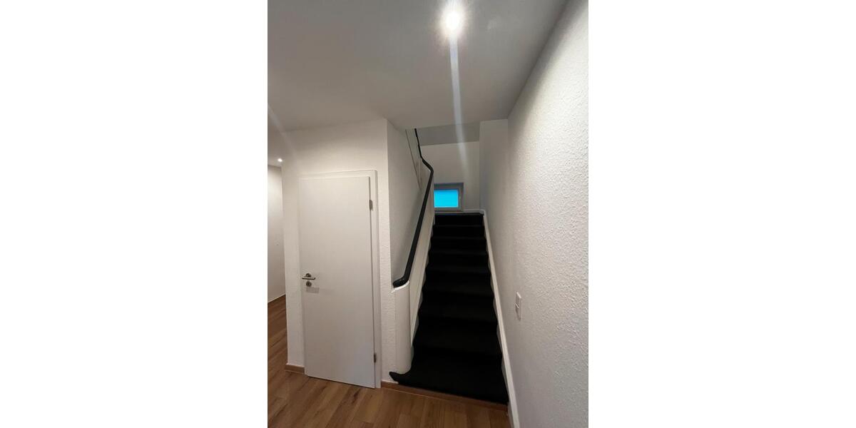 Etagenwohnung Ibbenbüren - 3 Zimmer, 90 m&sup2;, 900&euro; | Angebot:26674381
