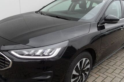 Ford Focus 29.700 km 17.980 € Georgsmarienhütte 49124