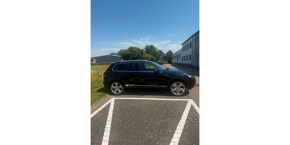 VW Touareg 179.000 km 19.500 &euro; Hilter 49176