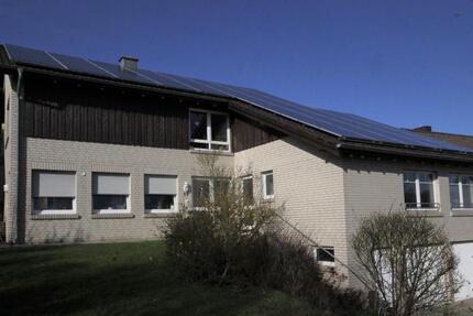 Haus Ostercappeln - 6 Zimmer, 200 m&sup2;, 1.650&euro; | Angebot:25131385