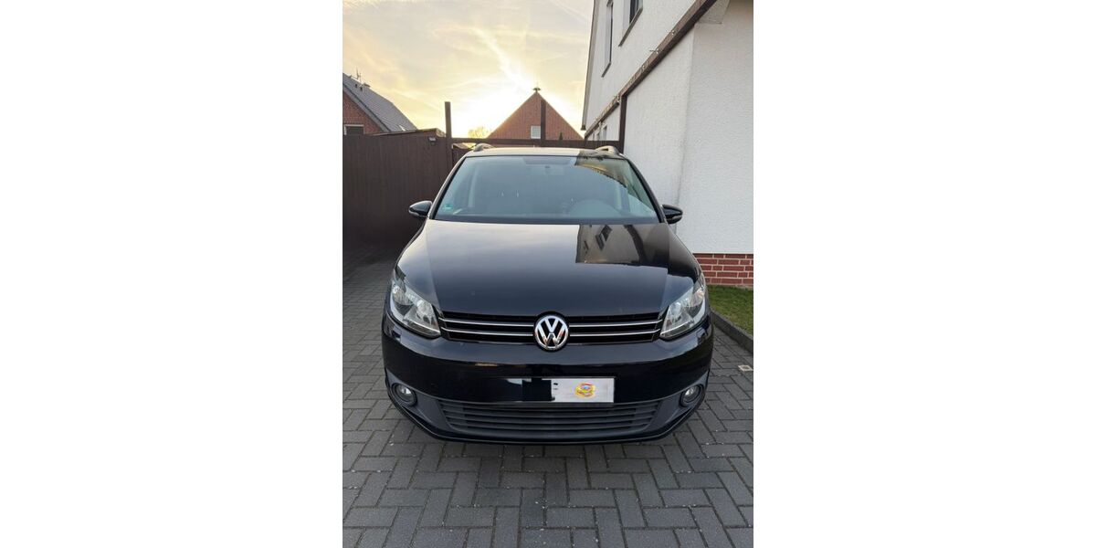 VW Touran 281.000 km 4.500 &euro; Bad Iburg 49186