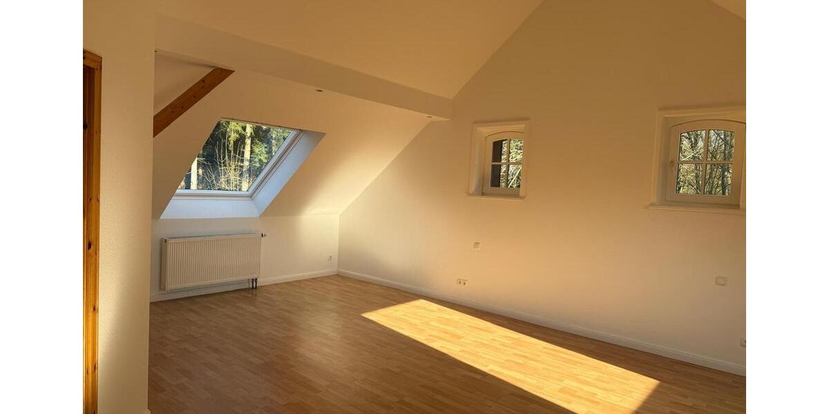 Charmantes Landhaus in einzigartiger Lage! 4 zimmer