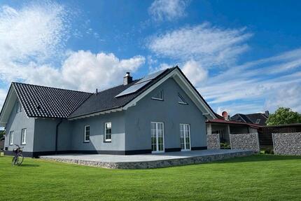 Haus Bohmte - 7 Zimmer, 190 m&sup2;, 2.090&euro; | Angebot:25628524