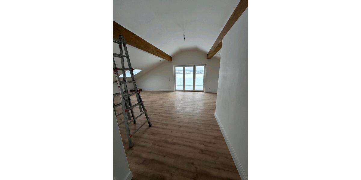Dachgeschoßwohnung Bad Essen - 4 Zimmer, 125 m&sup2;, 1.300&euro; | Angebot:24681903