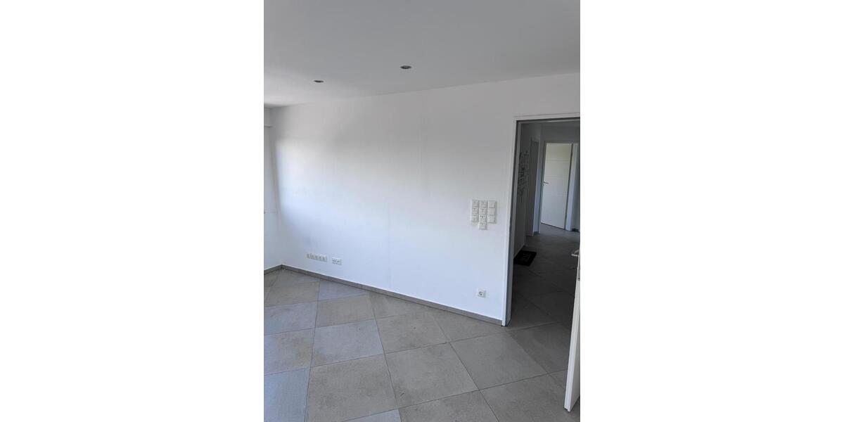Dachgeschoßwohnung Lotte - 4 Zimmer, 69 m&sup2;, 740&euro; | Angebot:26440871