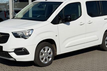 Opel Combo Life 99.999 km 15.469 &euro; Bad Iburg (bei Osnabrück) 49186