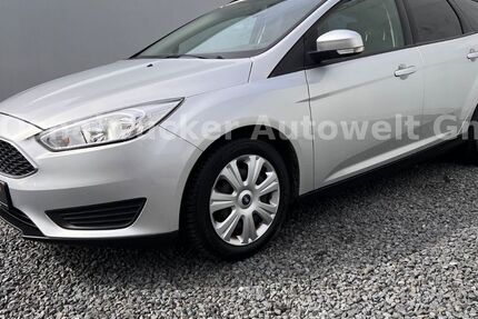 Ford Focus 69.580 km 9.500 &euro; Georgsmarienhütte 49124