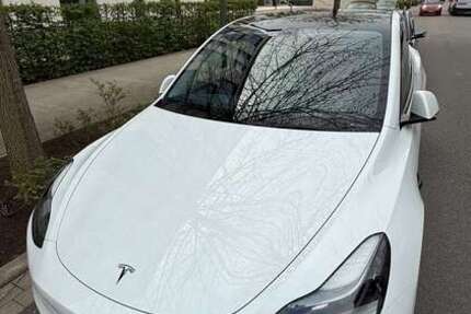 Tesla Model Y 59.000 km 32.999 &euro; Osnabrück, Stadt 49076
