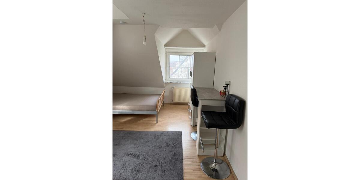 Dachgeschoßwohnung Osnabrück Nahne - 1 Zimmer, 30 m&sup2;, 650&euro; | Angebot:25271074
