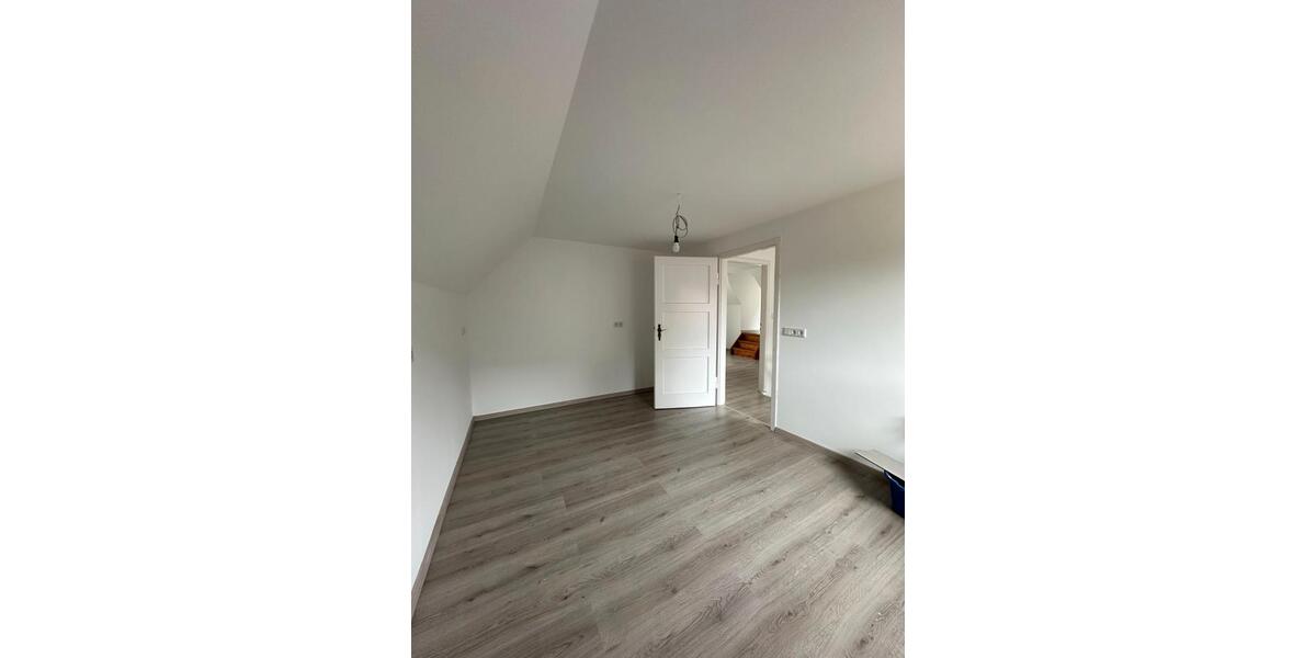 Etagenwohnung Osnabrück Eversburg - 4 Zimmer, 96 m&sup2;, 845&euro; | Angebot:26313198