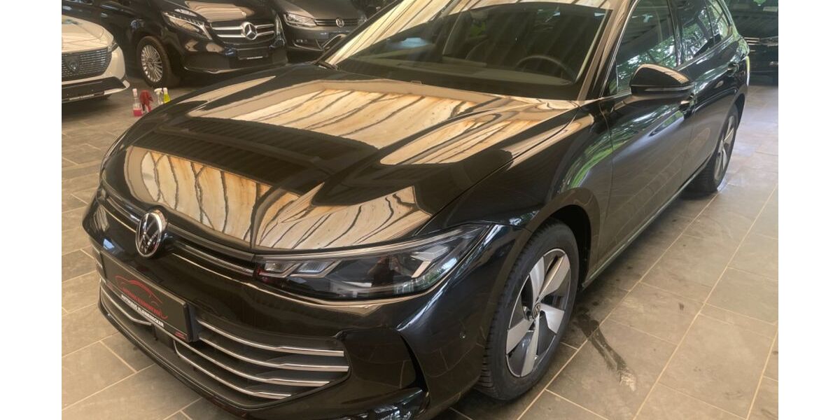 VW Passat Variant 45.000 km 28.999 &euro; Versmold 33775