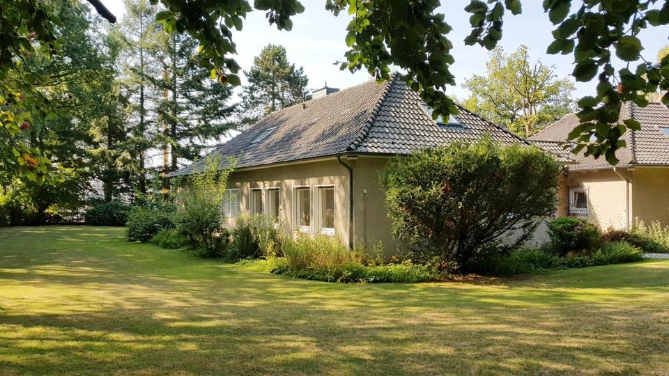 Einfamilienhaus Georgsmarienhütte - 6 Zimmer, 220 m&sup2;, 1.550&euro; | Angebot:26455792