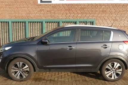 Kia Sportage 241.300 km 8.990 &euro; Osnabrück 49084