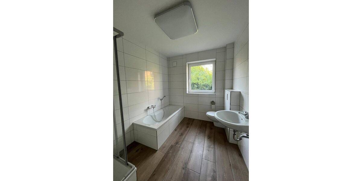 Etagenwohnung Ibbenbüren Stadt - 3 Zimmer, 90 m&sup2;, 1.049&euro; | Angebot:26915447