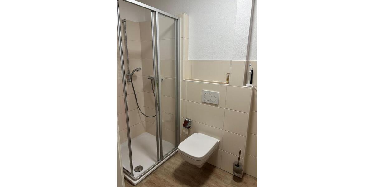 Modernisiertes & erweitertes Mehrfamilienhaus in Osnabrück Wüste 24 zimmer