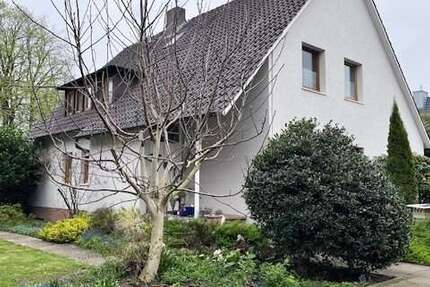Haus Bad Iburg - 11 Zimmer, 202 m&sup2;, 372.000&euro; | Angebot:26323468