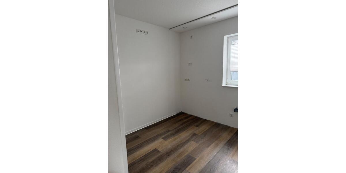 Einfamilienhaus Bad Essen - 7 Zimmer, 117 m&sup2;, 400.000&euro; | Angebot:27217610