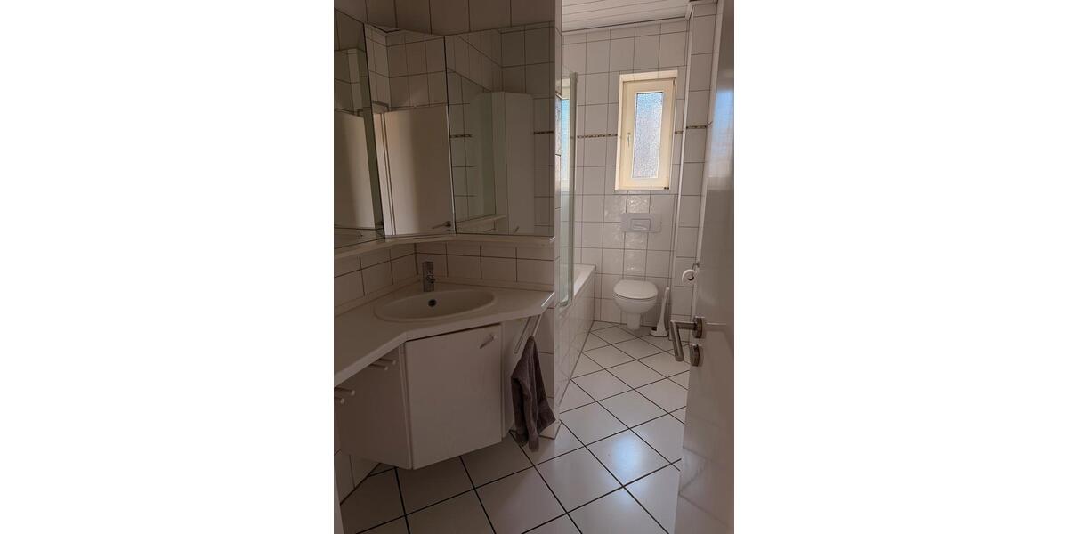 Etagenwohnung Osnabrück Eversburg - 3 Zimmer, 95 m&sup2;, 1.000&euro; | Angebot:26291999