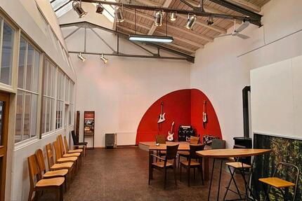 Büro, Atelier, Galerie, photoroom, coworking usw. zimmer