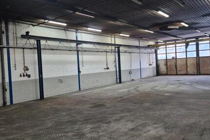 Halle mit Kran zu vermieten - ca. 1000 m² (teilbar) zimmer