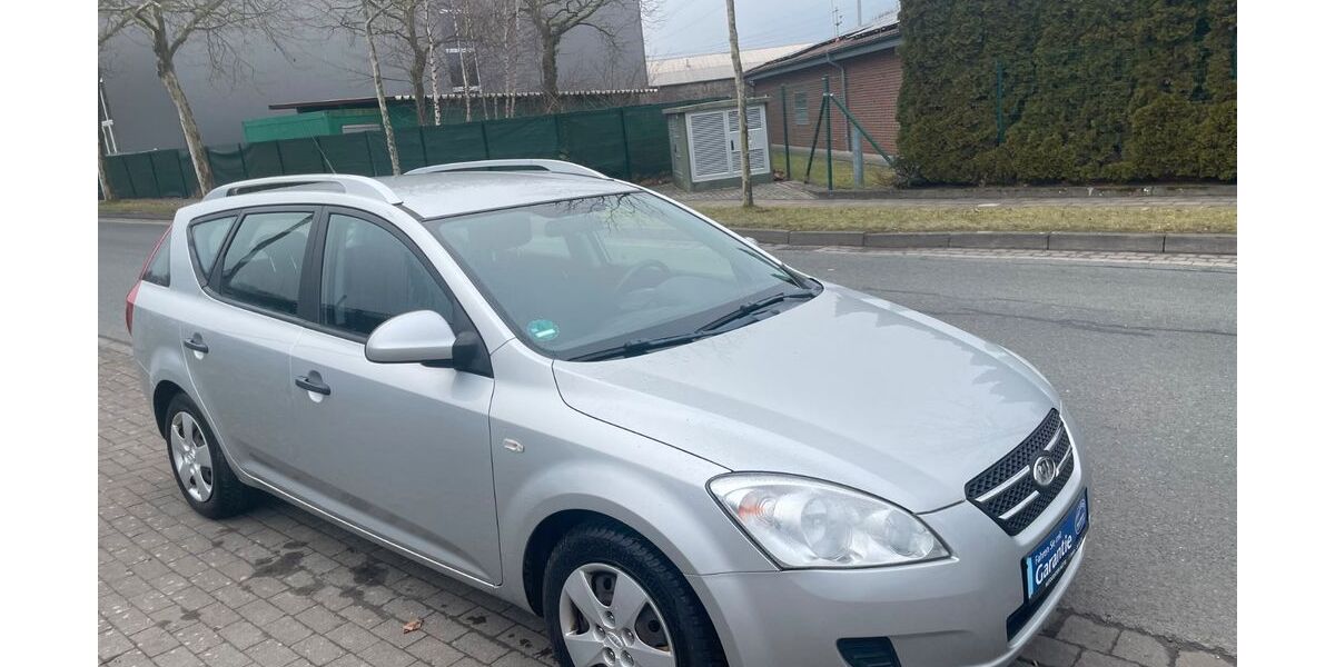 Kia ceed Sportswagon 153.000 km 4.450 &euro; Georgsmarienhütte 49124