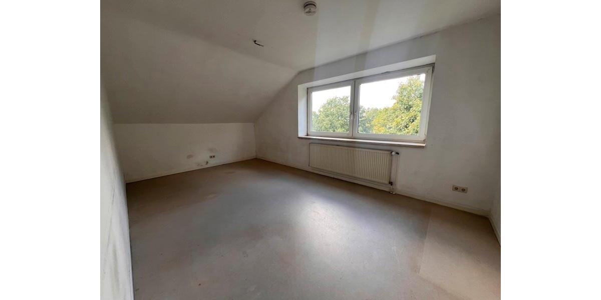 Dachgeschoßwohnung Osnabrück Dodesheide - 3 Zimmer, 74 m&sup2;, 733&euro; | Angebot:22394286