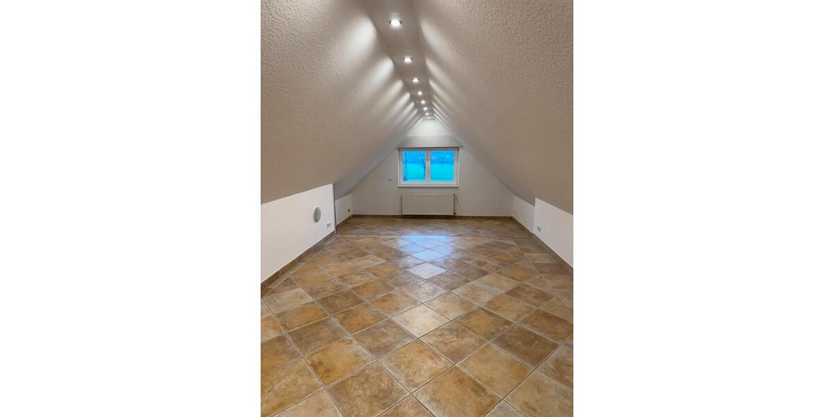 Etagenwohnung Bramsche - 3 Zimmer, 120 m&sup2;, 1.000&euro; | Angebot:25512129