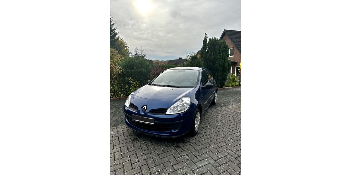 Renault Clio 95.000 km 2.200 &euro; Osnabrück 49090