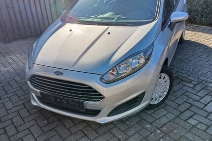 Ford Fiesta 69.571 km 5.800 &euro; Wallenhorst 49134