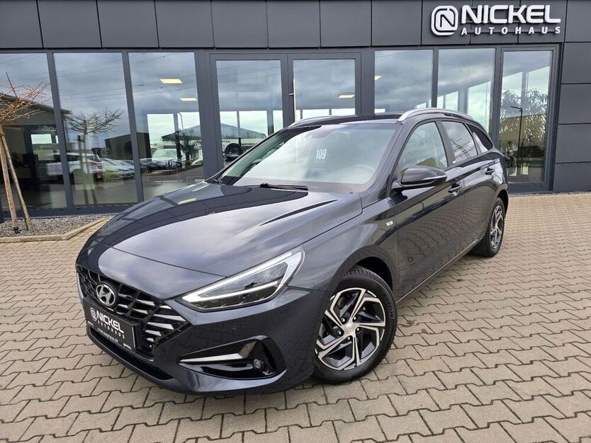 i30